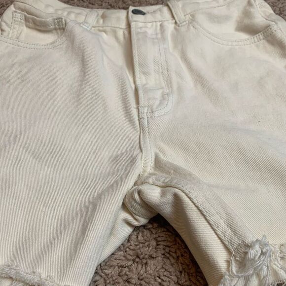 John Galt J.Galt Ivory Cut Off Shorts Denim Jeans Light Wash 24” Small - Picture 2 of 8
